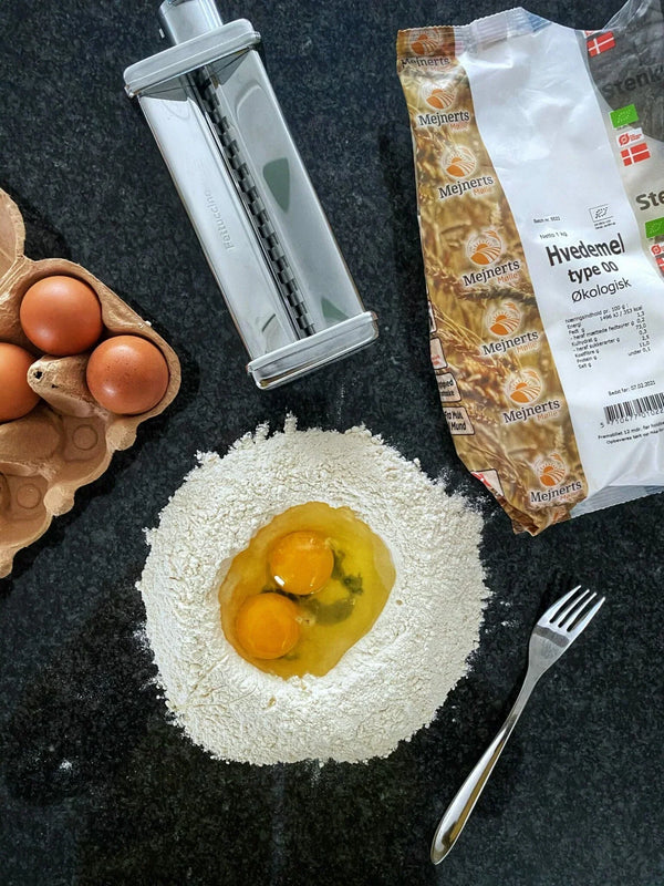 Krämig citronpasta med parmesan och basilika