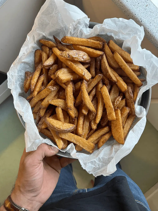 Hemlagade pommes frites med dragonmajonnäs